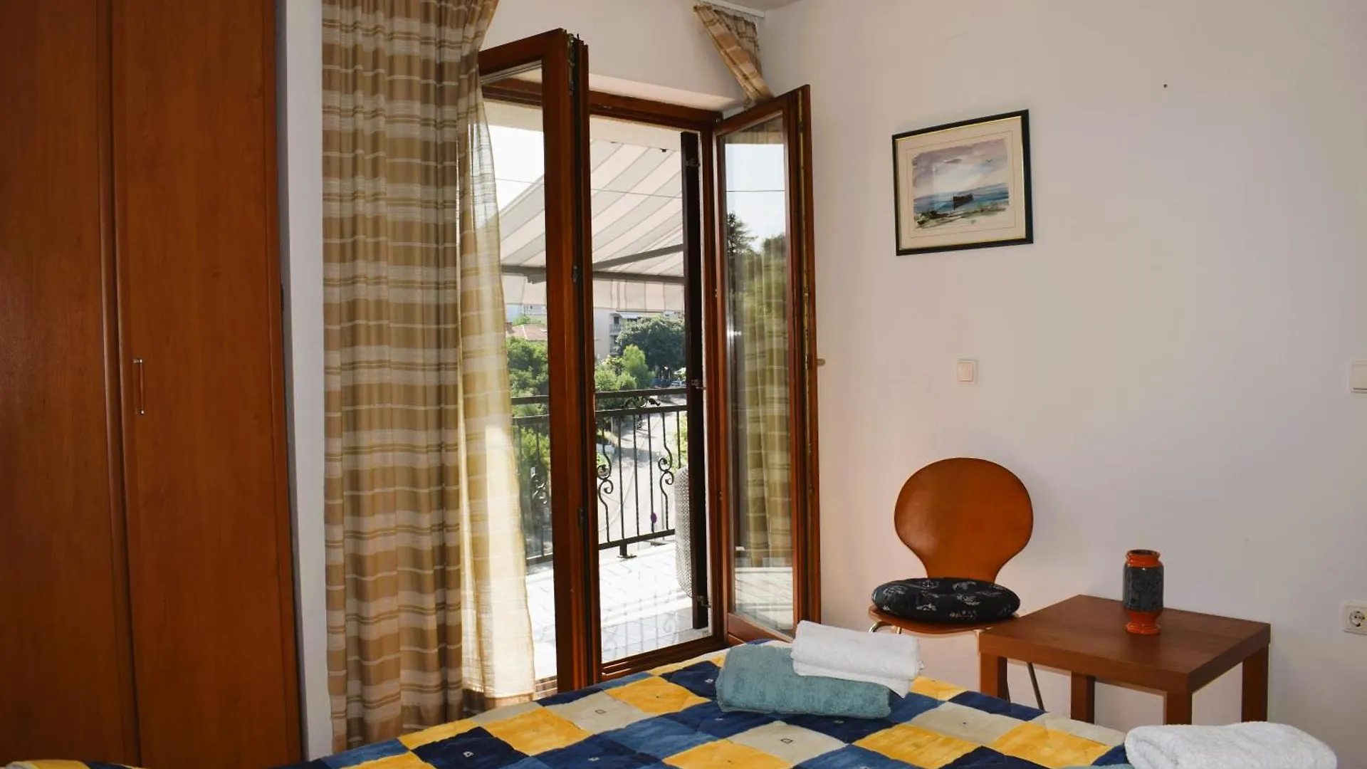 Merlak- City Center Apartment Malinska